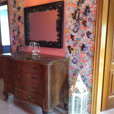 La Montecchia House Гостевой дом