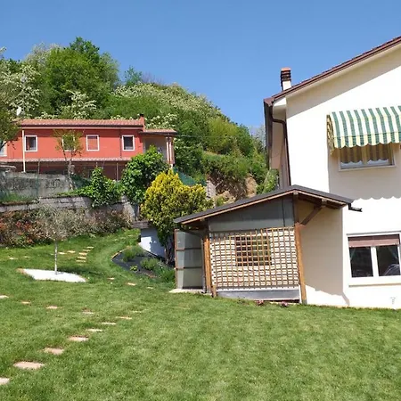 La Montecchia House Гостевой дом 4*
